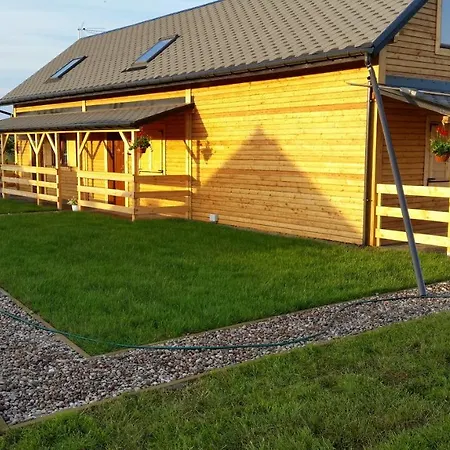 Alojamento de Turismo Selvagem Domki Letniskowe Aura Rewal