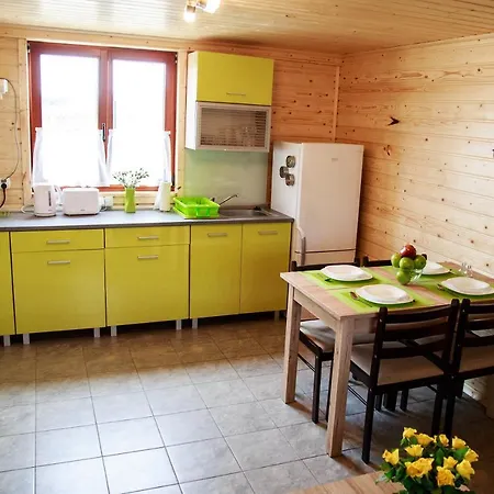 Alojamento de Turismo Selvagem Domki Letniskowe Aura *