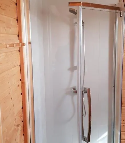 Domki Letniskowe Aura Lodge